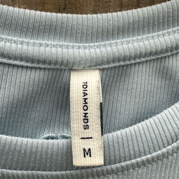 7Diamonds Women's Blue Ribbed Cropped Baby Tee Size M Casual Spring - Picture 2 of 5